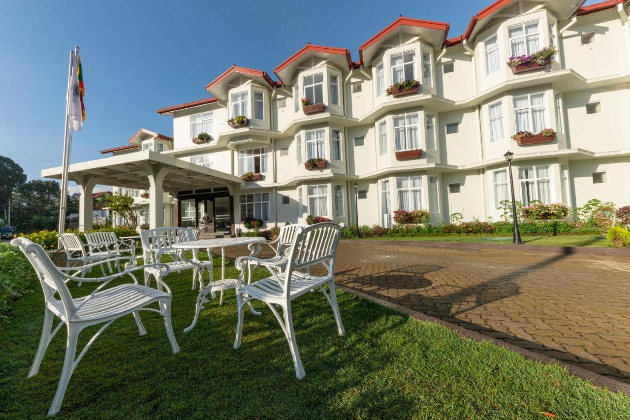 Galway Heights Hotel Нувара Елия Екстериор снимка