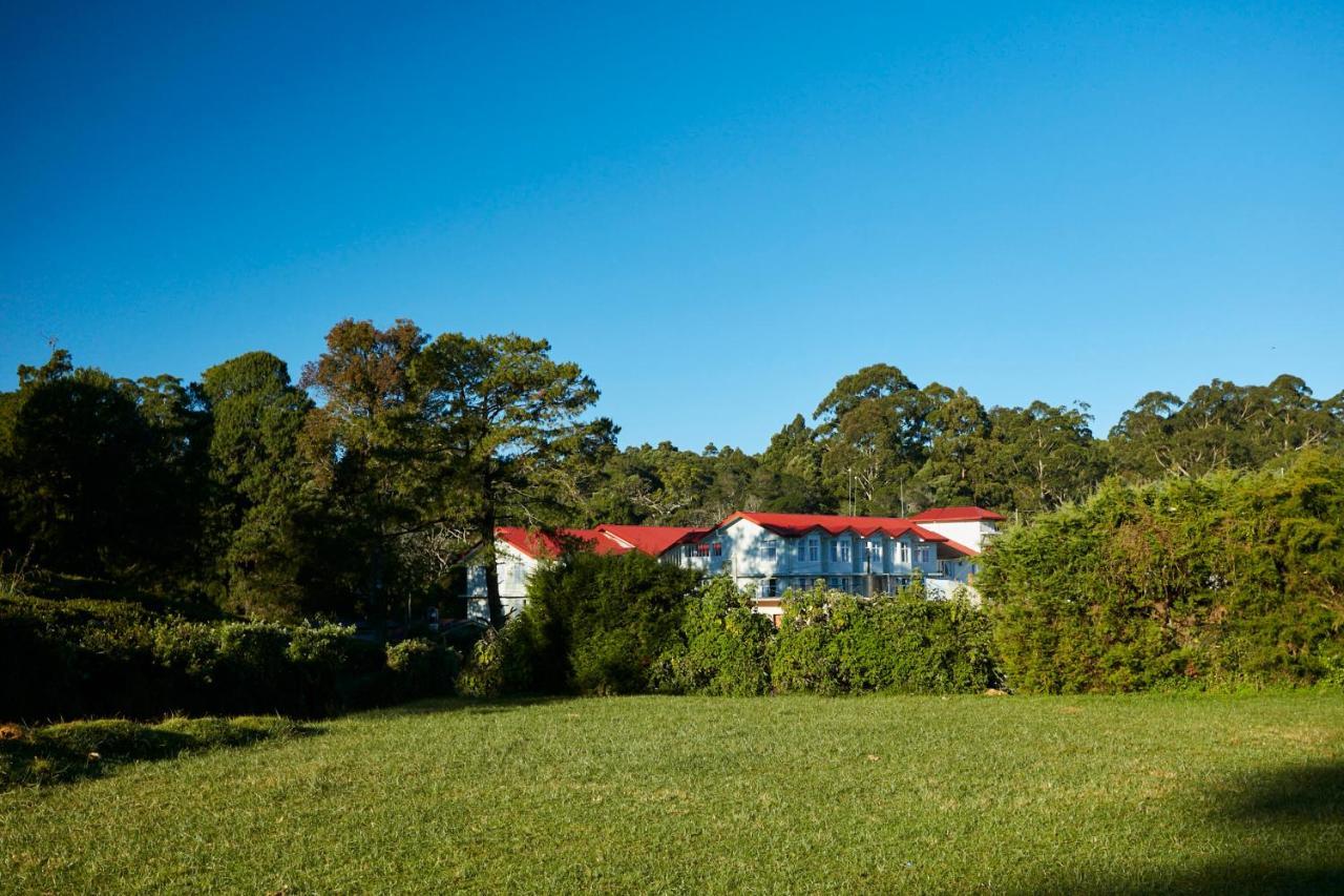 Galway Heights Hotel Нувара Елия Екстериор снимка
